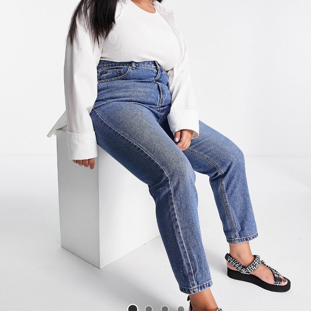 High Waisted Mom Jeans Brand New US16 UK20